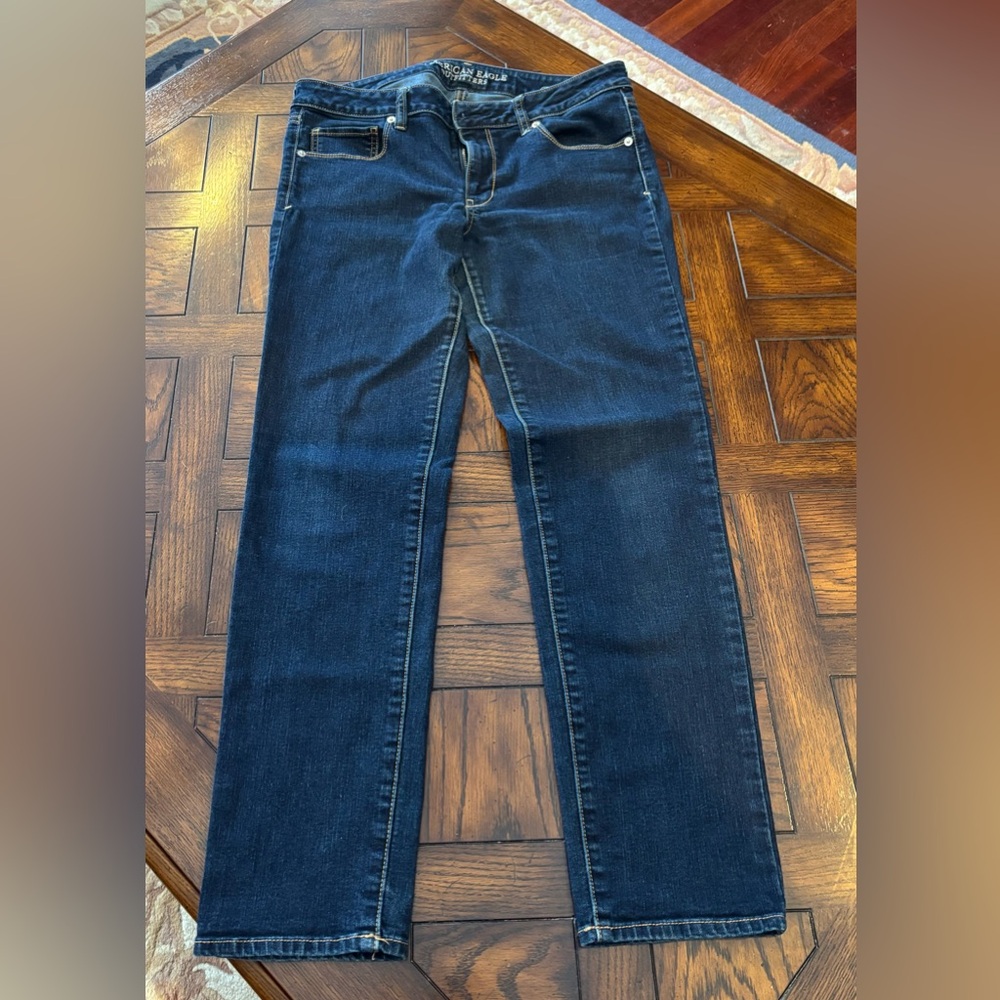 American Eagle size 12 skinny super stretch jeans.